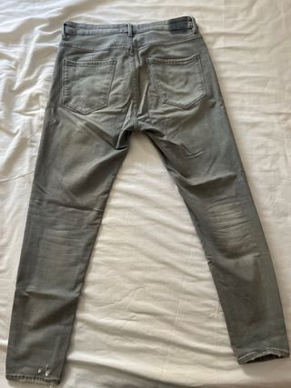 Pantalón Pull&Bear gris hombre T.42