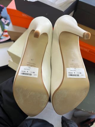 Zapatos nuevos de Novia Talla 39