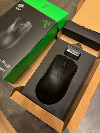 Set Ratón Razer Deathadder v3 + Steelseries QcK+