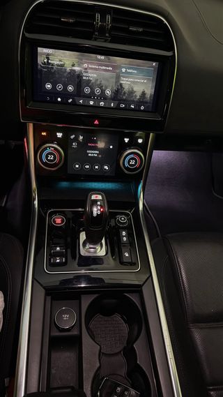 Jaguar XE 2019