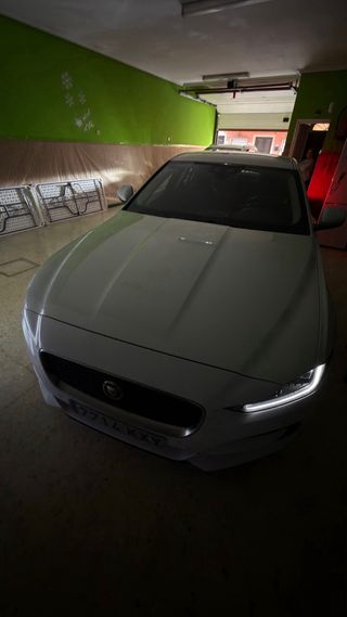 Jaguar XE 2019