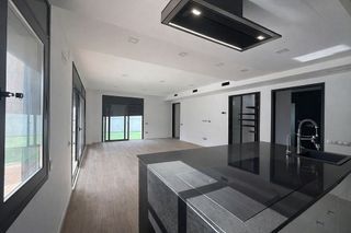 Casa adosada en alquiler en Roc Blanc en Terrassa