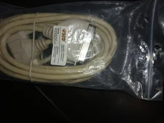 Cavi vari: VGA, AV, Caricatore auto Qoopro