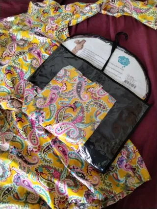 Lote 2 Costumi Hippie per Adulti e Bambini