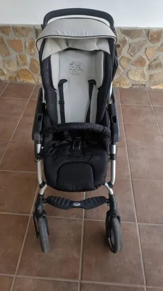 Carrito de bebé negro Matrix light By Jané