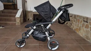 Carrito de bebé negro Matrix light By Jané