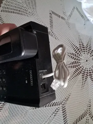 Teléfono Alcatel Negro con cable