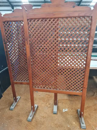 Biombos separadores de madera