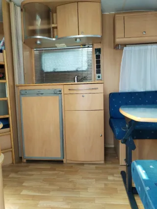 Caravana Sun Roller Queen 440 (2004)