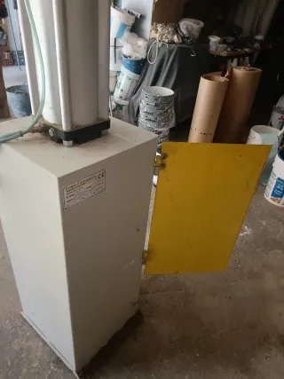 Prensa compactadora de botes neumática