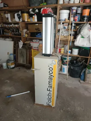 Prensa compactadora de botes neumática