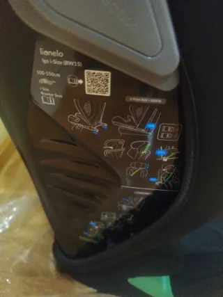 Silla de coche Lionelo Negra