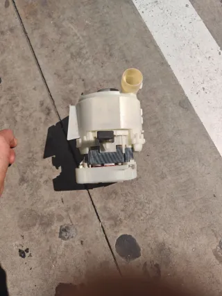 Bomba calefactora lavavajillas Bosch