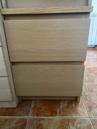 2 Mesitas de noche Ikea madera