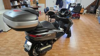 Piaggio MP3 Gris Automática