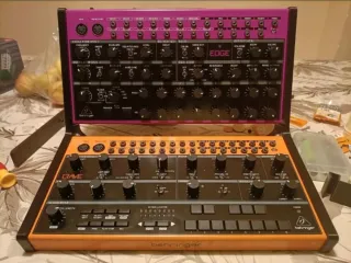 Soportes para Behringer Crave/Edge.