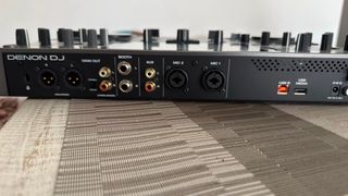 Denon DJ Prime GO+ (Como Nuevo)