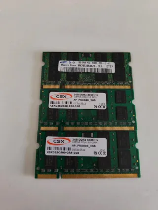 RAM DDR2 de portátil.