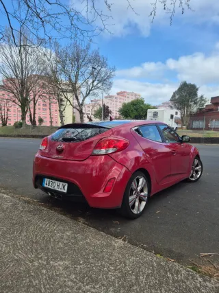 Hyundai Veloster 2013