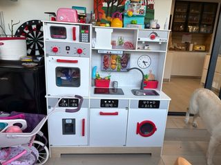 Cocina de juguete montada