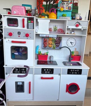 Cocina de juguete montada