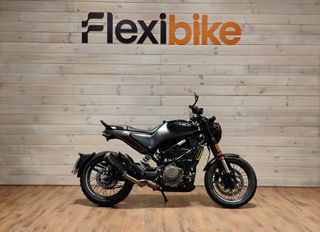 Husqvarna Svartpilen 401