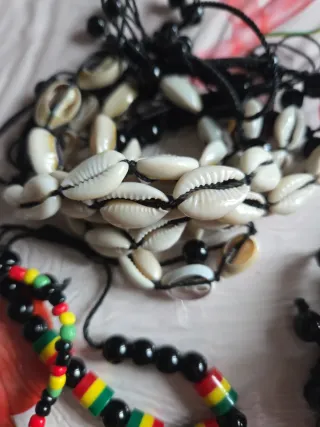Set bracciali conchiglie e perline