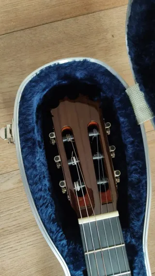 Guitarra Antonio de Toledo Ciprés