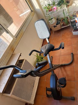 Bicicleta Estática Cadence Smartfit 200