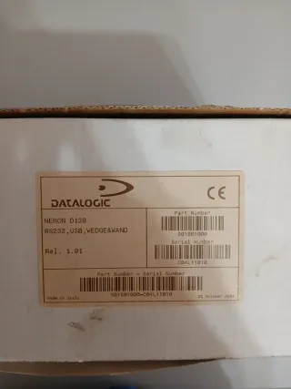 Lector de código de barras con base Heron D130