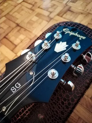 Guitarra eléctrica Epiphone SG G400