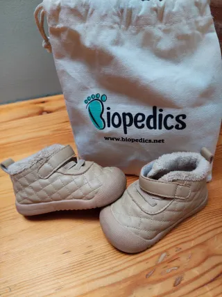 Botitas para bebé Biopedics talla 19