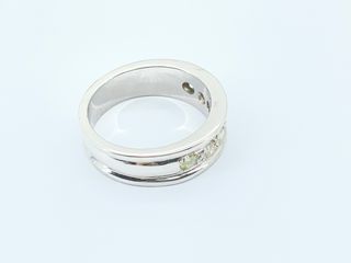 Anillo oro blanco 7 brillantes