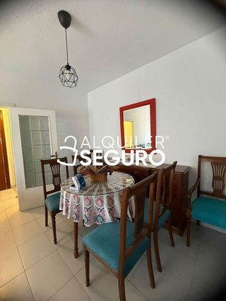 Piso en alquiler en Legazpi en Madrid