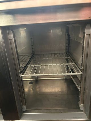 Congelador bajo mesa 2 puertas
