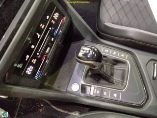 Volkswagen Tiguan R-LINE DSG TECHO