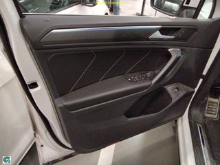 Volkswagen Tiguan R-LINE DSG TECHO