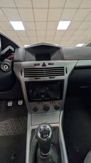 Opel Astra 2008