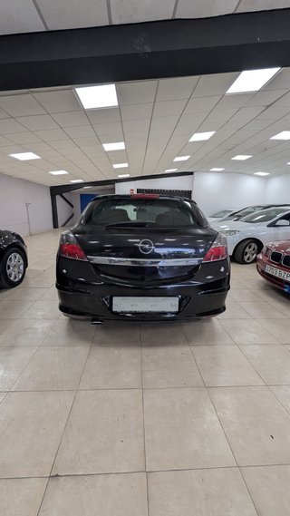 Opel Astra 2007