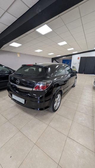 Opel Astra 2007