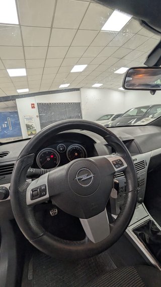 Opel Astra 2007