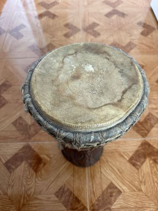 Djembé africano madera tallada