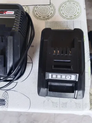 Cargador y Batería Cinhell