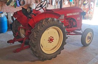 Tractor Barreiros R-335.