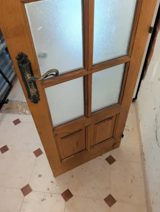 Puerta antigua madera acristalada 3
