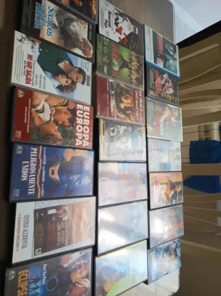 21 Películas VHS Acción/Crimen/Drama.