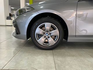 BMW Serie 1 116D 1.5D 116CV Gris oscuro