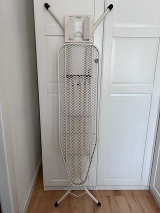 Tabla de planchar con soporte Barabantia