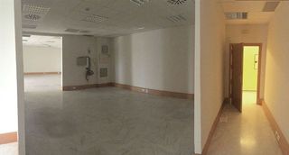 Oficina en alquiler en Triana Oeste en Sevilla