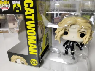 Funko Pop Catwoman y Gambito figuras DC y Marvel